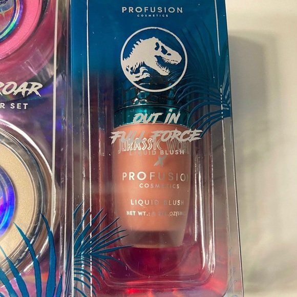 Profusion Cosmetics Jurassic World - Picture 6 of 6